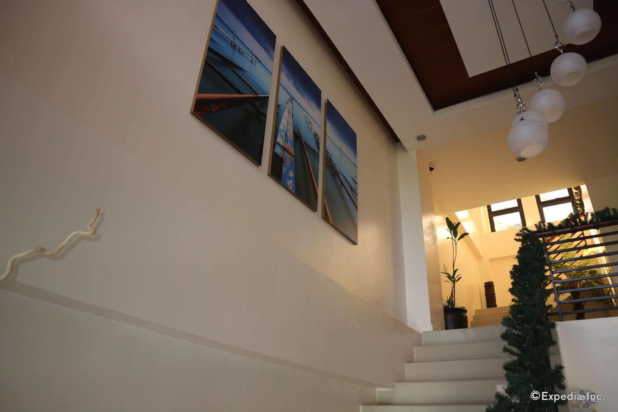 La Trinidad Pension House Kalibo Exterior foto